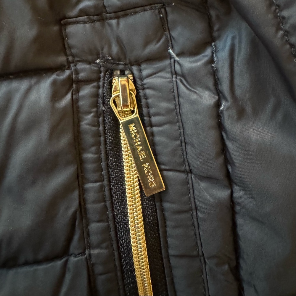 Michael Kors Packable Down Feather Jacket - Size … - image 4